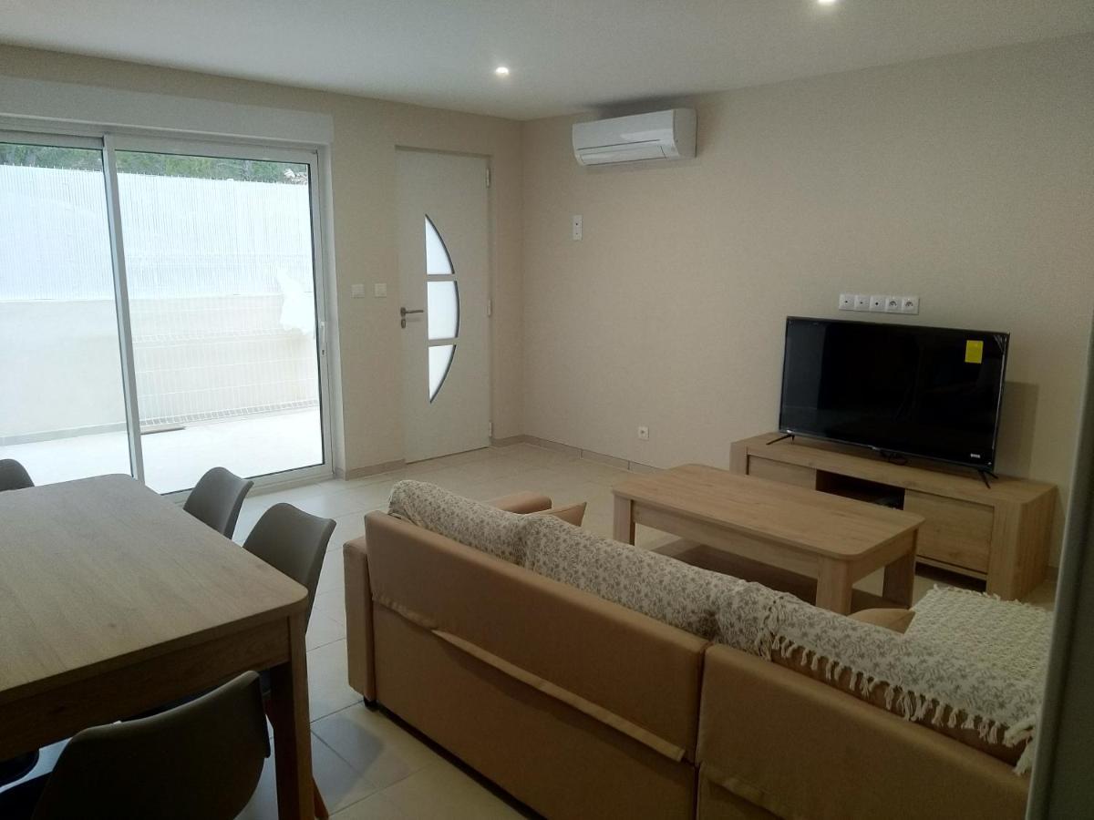 Appartement Meuble Proche De Cassis Roquefort-la-Bédoule Exteriör bild